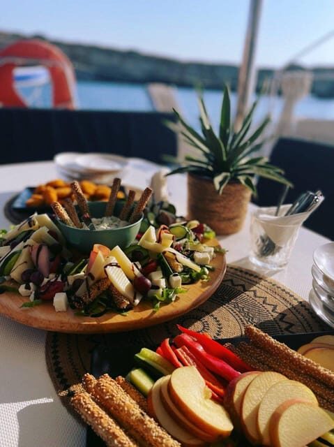 Milos: Kleftiko Sunset Catamaran Cruise with Meal & Drinks - Key Points