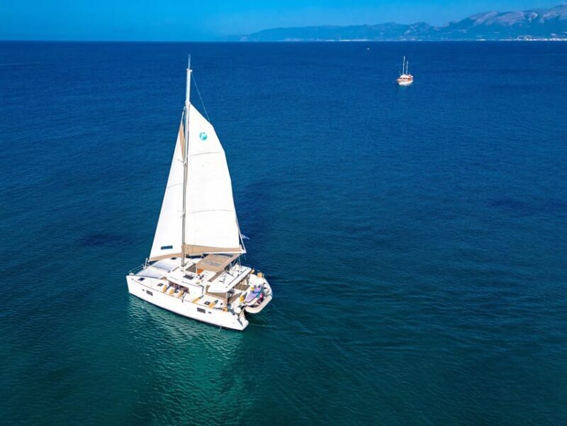 Milos: Private Catamaran Cruise to Kleftiko and Polyegos - Key Points