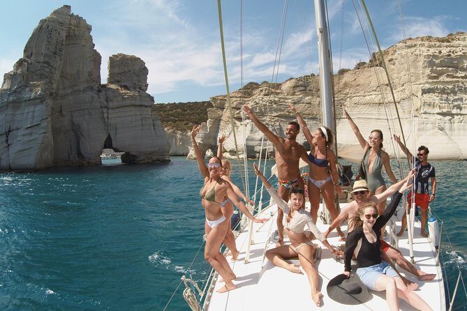Milos Small-Group Full-Day Cruise with Snorkelling and Lunch - Key Points