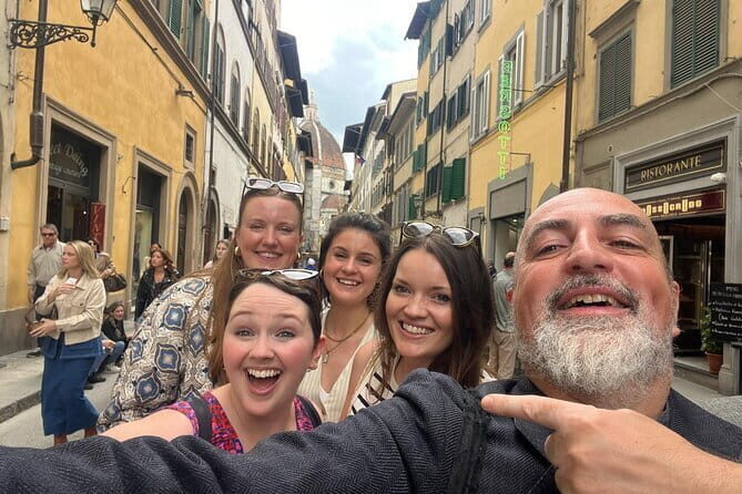 Mindgames of a Mentalist and Strolling through Florence - A Closer Look at the Tour Experience