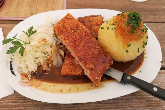 Mini Classic Bike Tour incl. Beer Garden Stop @ 4pm - Who Is This Tour Best For?