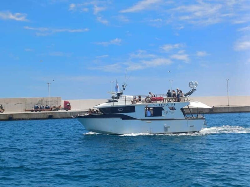 Mini tour in boat on the coast of Monopoli - Key Points