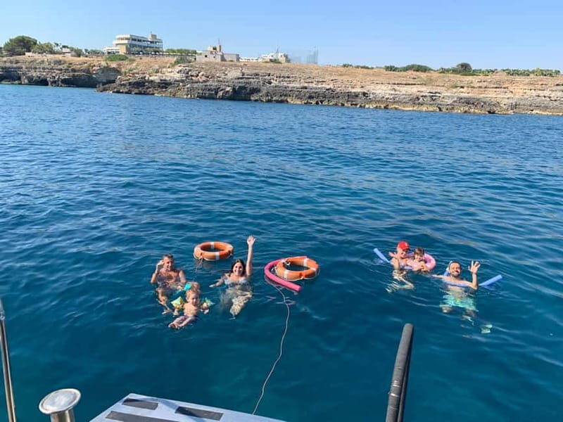 Mini tour in boat on the coast of Monopoli - Who This Tour Is Best For