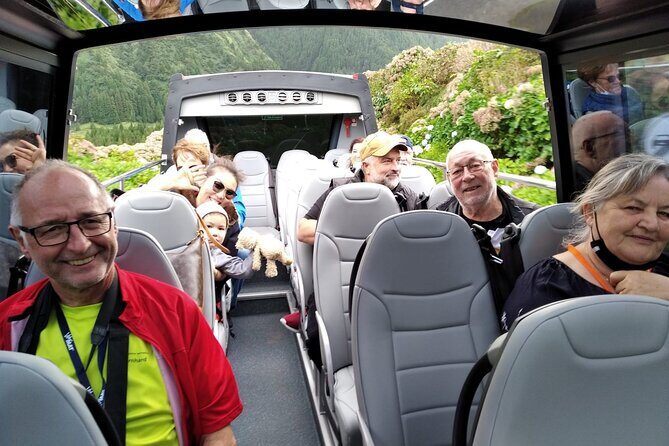 Minibus  Laketour  Furnas  Full Day (Shared) - FAQ