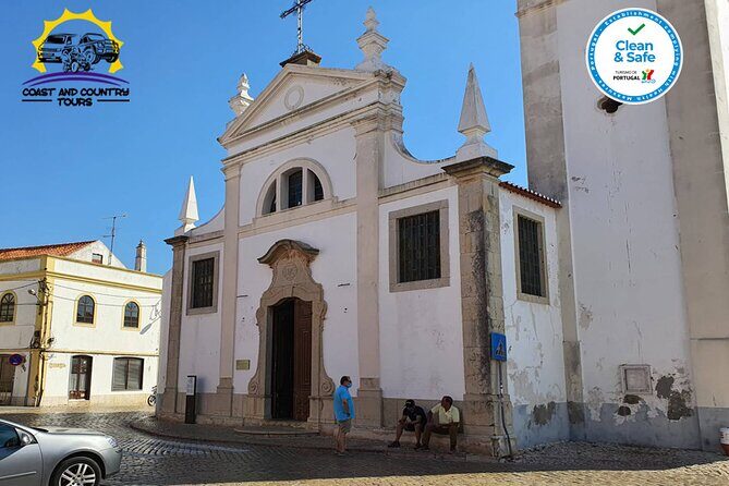 Minivan tour along the coast to Benagil and Carvoeiro from Albufeira - Who Should Consider This Tour?
