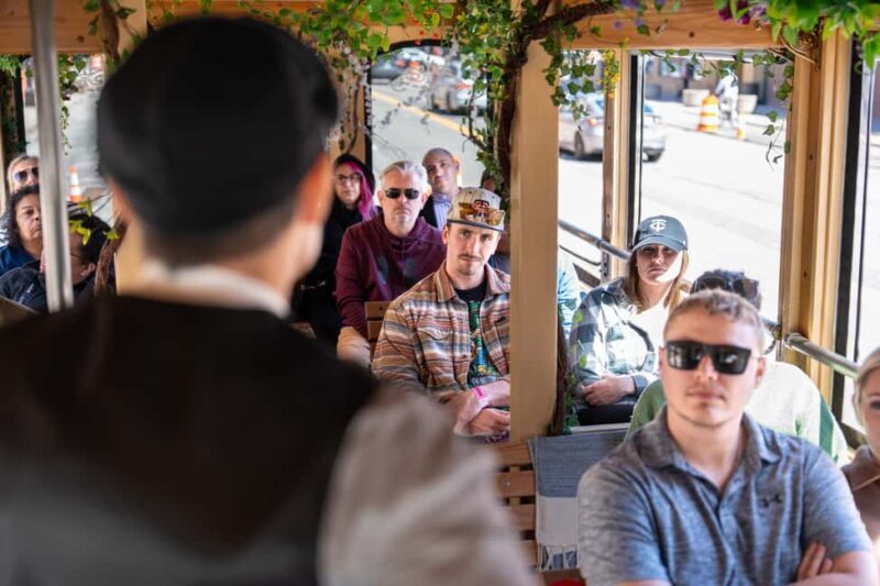 Minneapolis Narrated Sightseeing Scenic Tour - An In-Depth Look at the Minneapolis Trolley Tour