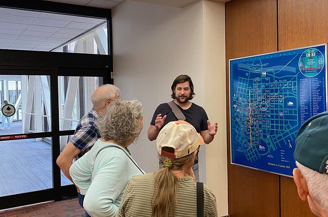 Minneapolis Past and Present Walking Tour - The Experience and Atmosphere