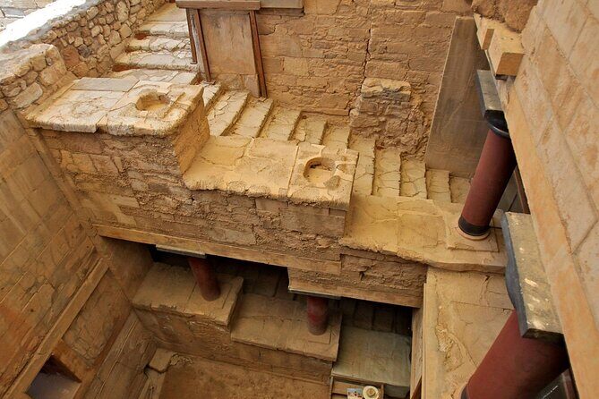 Minoan Crete from 3.000 BC: Knossos Palace & Museum with Wineries from Heraklion - Experience Quality and Practicalities