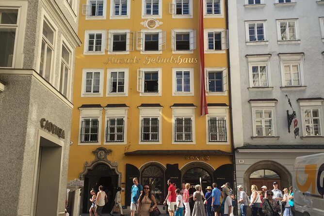 Mirabell Garden & Salzburg Old Town Private Walking Tour - Why This Tour Works for Travelers