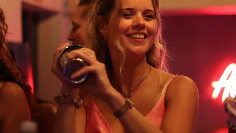 Mixology Experience in Madrid: Learn, Shake, and Sip - Who Would Love This Experience?