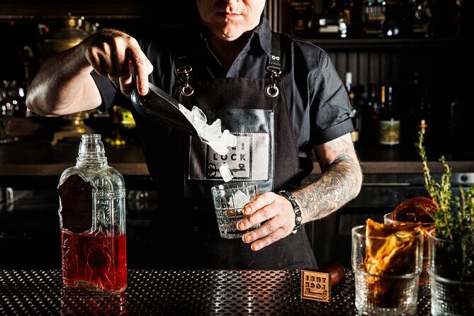 Mixology Masterclass at the Cabinet of Curiosities in Las Vegas - The Sum Up