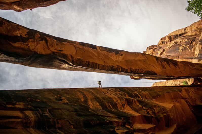 Moab: Ephedra's Grotto Half-Day Canyoneering - The Experience of Rappelling and Scenic Views