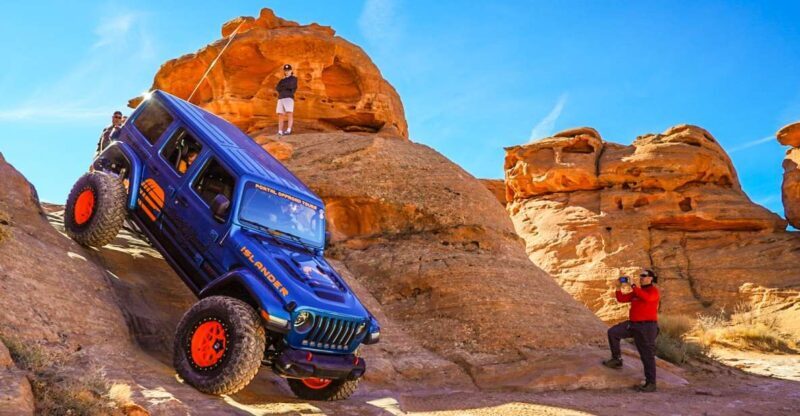 Moab: Off-Road Hell's Revenge Trail Private Jeep Tour - The Details That Matter
