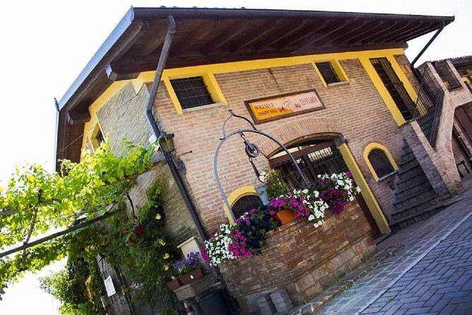 Modena area: Balsamic Vinegar Aceto Tasting Experience - FAQs
