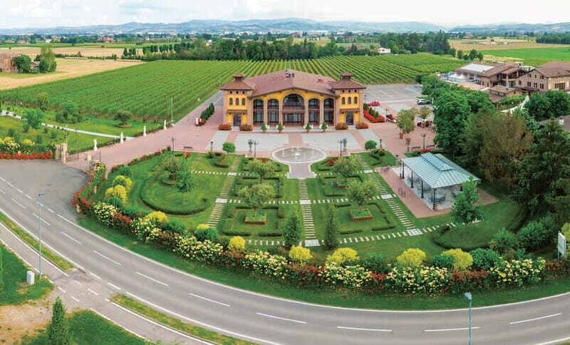 MODENA: BALSAMIC VINEGAR TOUR AND TASTING - Key Points