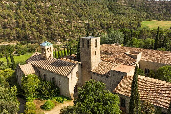 Modernist Experience at the Món Sant Benet Monastery - Who Should Consider This Tour?