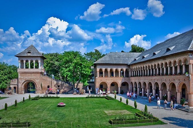 Mogosoaia Palace & Snagov Monastery: Private tour from Bucharest - What to Expect from the Tour