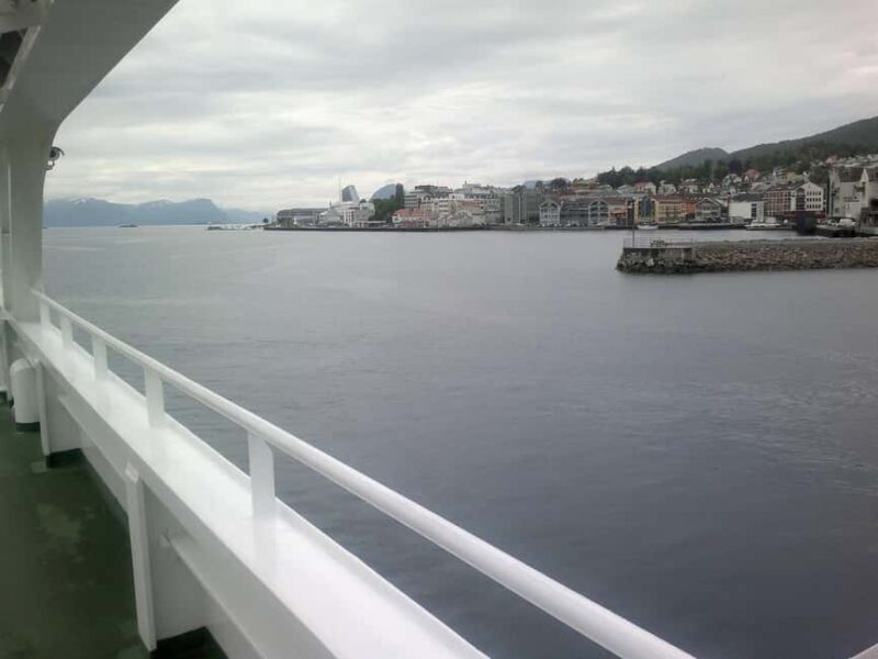 Molde: Journey Along the Atlantics Magnificent Route - An Introduction to the Experience
