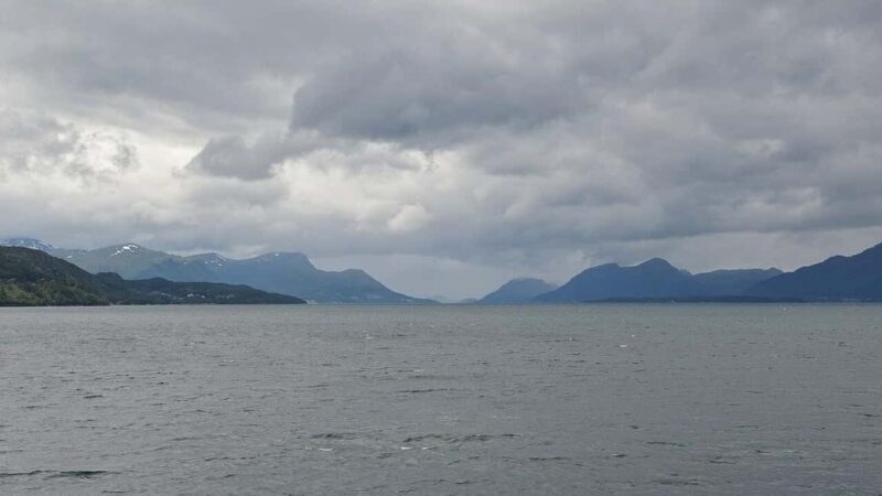 Molde: Journey Along the Atlantics Magnificent Route - The Real-World Experience from Other Travelers