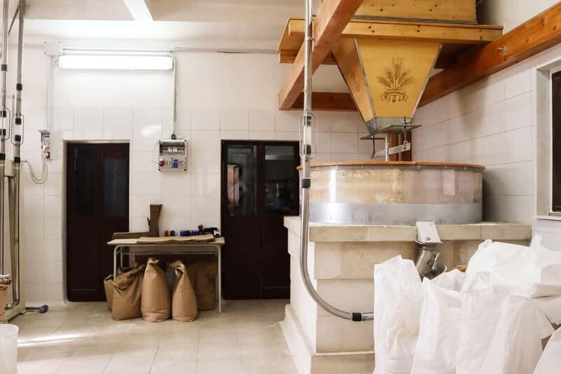 Molino Soprano tour discover the beauty of stone milling - Exploring Sicily’s Hidden Gem: Molino Soprano’s Stone Milling Tour