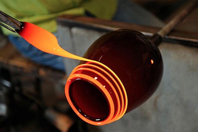 Molten glass magic - Glassblowing class - PRIVATE - Who Should Consider This Tour?