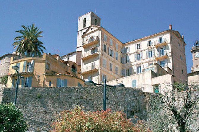Monaco & Perched Medieval Villages Shared & Guided Tour from Nice - A Closer Look at the Tour Experience
