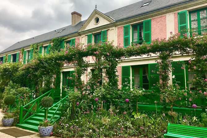 Monet's Gardens & House-Private Giverny Tour From Paris - Key Points