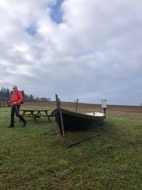 Monferrato: Guided hike to discover the secrets among hills and colors - Exploring Monferrato: What to Expect