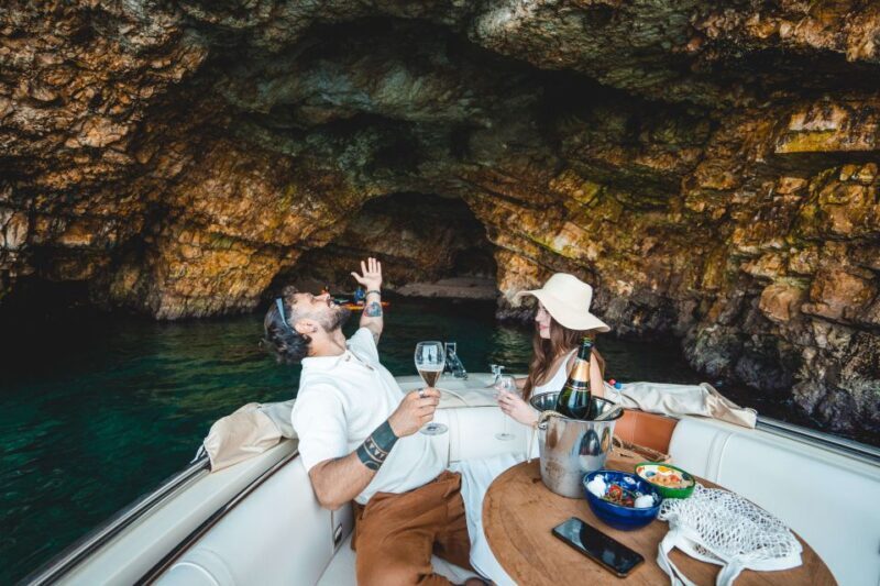 Monopoli: Private Sightseeing Speedboat Tour with Champagne - FAQ