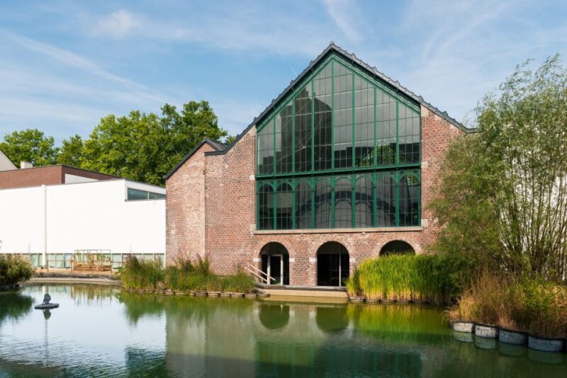 Mons : the Mons Memorial Museum - What Makes the Mons Memorial Museum Stand Out