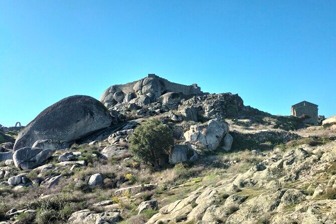 Monsanto (TV's Dragonstone GoT) Full Day Private Tour from Lisbon - A Detour to Castelo de Almourol