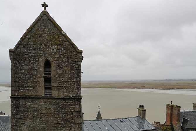 Mont Saint-Michel Day Trip from Bayeux (Shared tour) - Transportation and Group Size