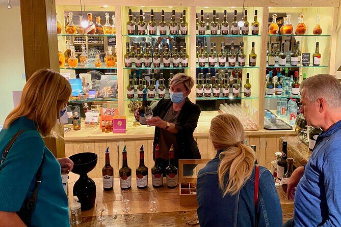 Mont Saint-Michel Small-group by Minivan from Paris with Calvados - Sources: