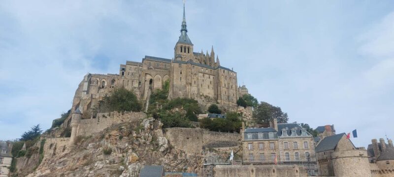 Mont Saint-Michel - VIP Private luxury van trip from Paris - FAQs