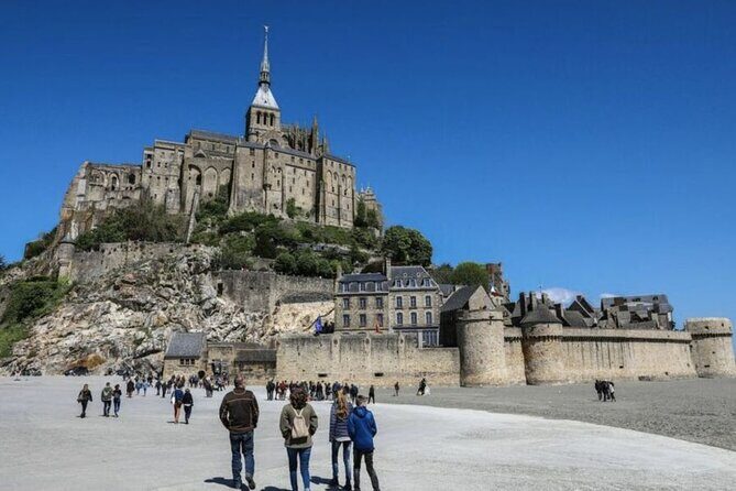 Mont-St-Michel: Private Walking Tour "Abbey Ticket Included" - What to Expect During the Tour