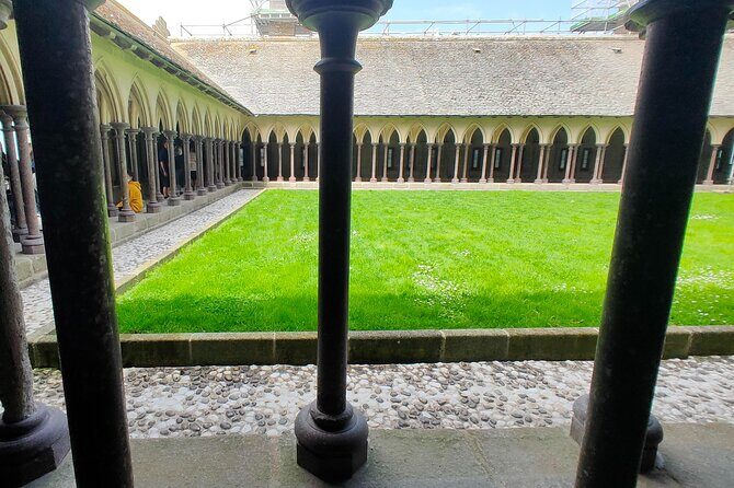 Mont-St-Michel: Private Walking Tour "Abbey Ticket Included" - Final Thoughts