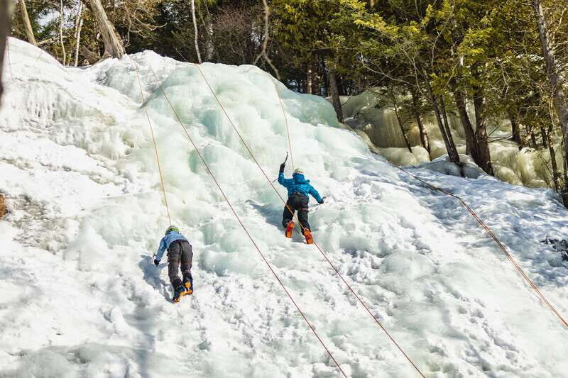 Mont-Tremblant: Ice Climbing Initiation - What is the Mont-Tremblant Ice Climbing Initiation?