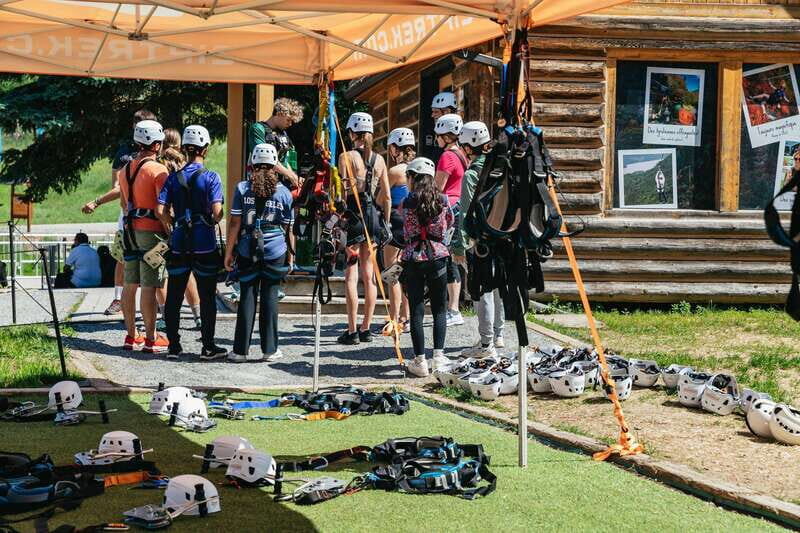 Mont Tremblant: Summit Zip-Lining Tour with 5 Zip Lines - FAQs About the Mont Tremblant Zip-Lining Tour