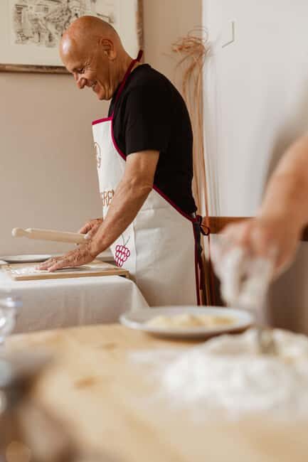 MONTALCINO : Pasta Class with Brunello Tasting and Lunch - An In-Depth Look at the Experience