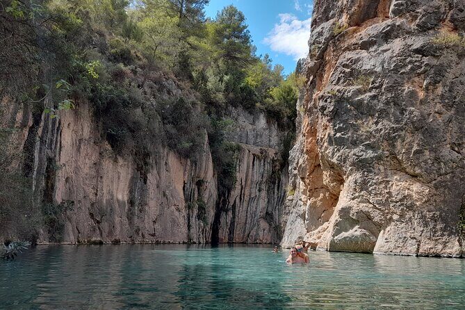 Montanejos: Do an Epic Hike and Swim in Thermal Waters - Exploring Montanejos: A Perfect Balance of Hiking and Relaxation