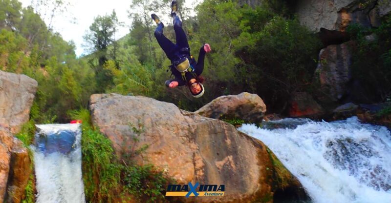 Montanejos: Guided Whitewater Rafting Adventure - The Experience: What To Expect During Your Whitewater Adventure