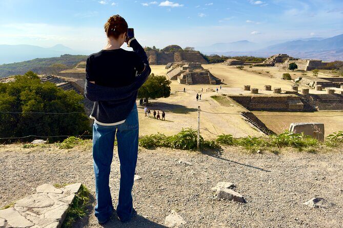 Monte Alban Tree of the Tule Mezcal and Teotitlan del Valle Tour - Discovering Oaxaca in a Day: An Honest Look at the Monte Alban Tree of the Tule Mezcal and Teotitlán del Valle Tour