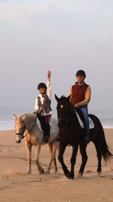 Monte Cabanas do Mar: Private Horseback Ride to the Beach - An In-Depth Look at the Experience