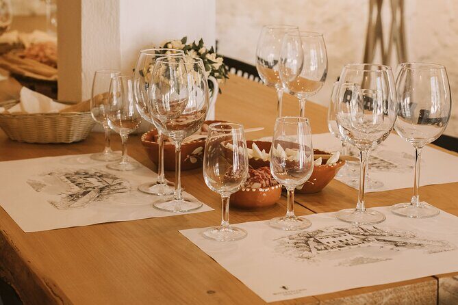 Montevecchio Isolani wine tasting experience - FAQs
