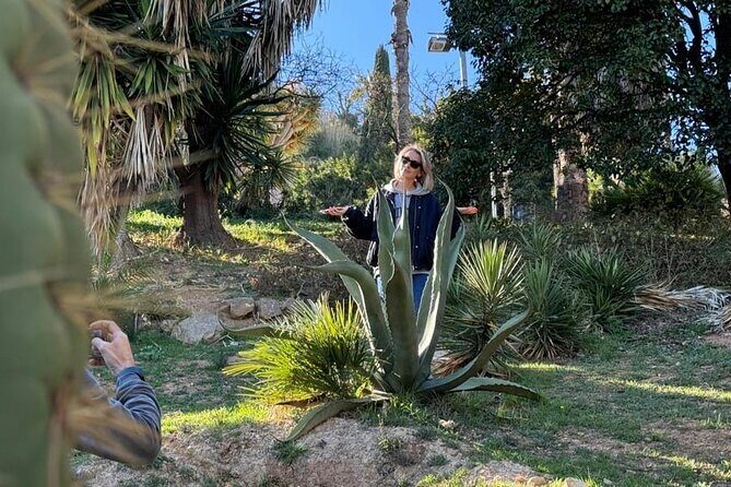 Montjuic Barcelona: Panoramic eBike Tour Views & Tapas stop - Discovering Montjuïc on an Electric Bike