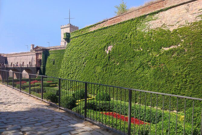 Montjuic Castle Admission Ticket in Barcelona - Who Will Love This Tour?