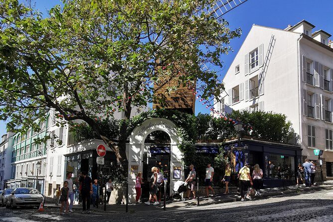 Montmartre and Sacre Coeur Private Guided Tour in Paris - FAQ