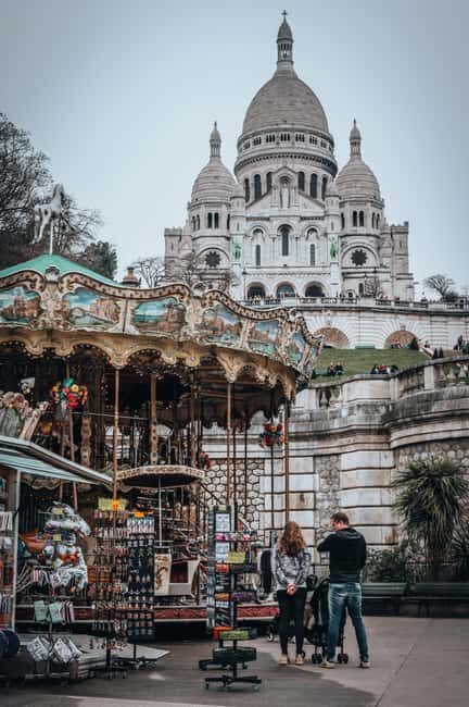 Montmartre and Sacré-Coeur tour with a Parisian - FAQs