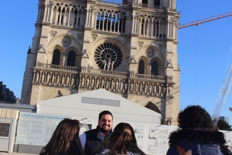 Montmartre Best Highlights & Wine and Cheese Tasting Tour - Key Points