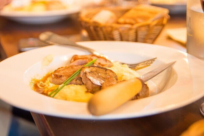 Montmartre Cheese and Wine Private Tour with a Chef - Practical Considerations and Tips